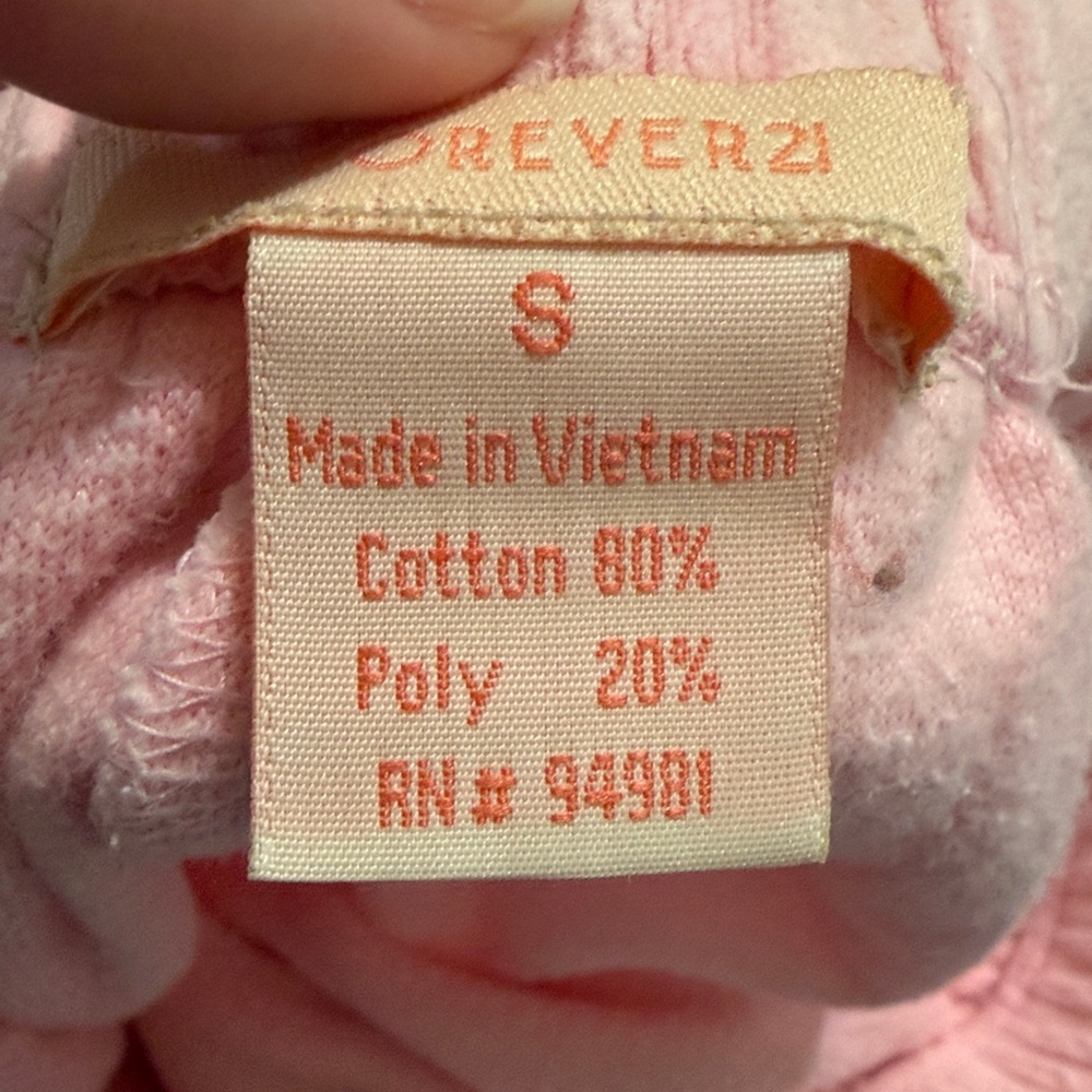 Forever 21 Women’s Pink Sweats - Picture 5 of 5